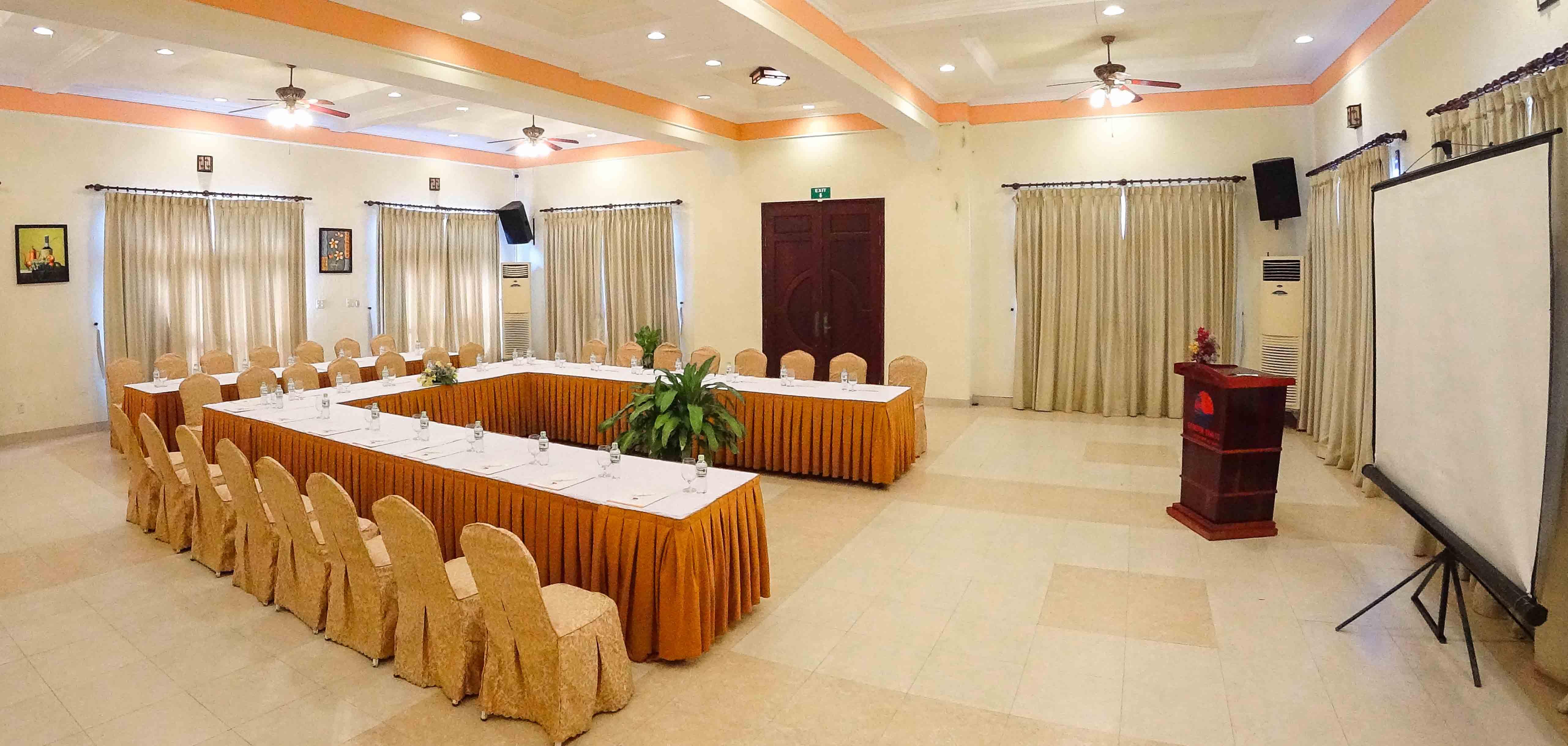 Golden Coast Resort&Spa Phan Thiet Exterior foto