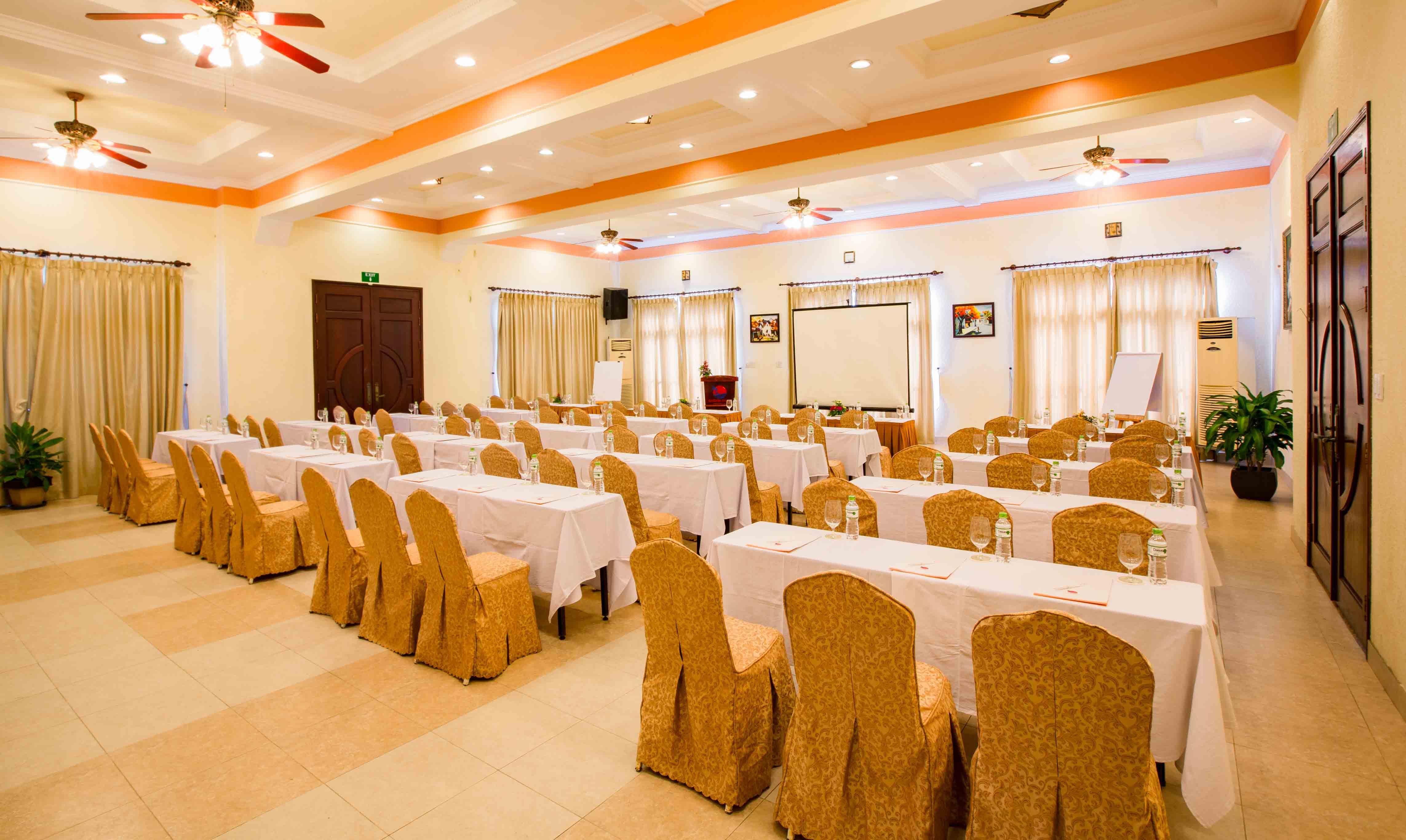Golden Coast Resort&Spa Phan Thiet Exterior foto